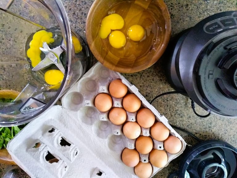 add 6 eggs to the blender